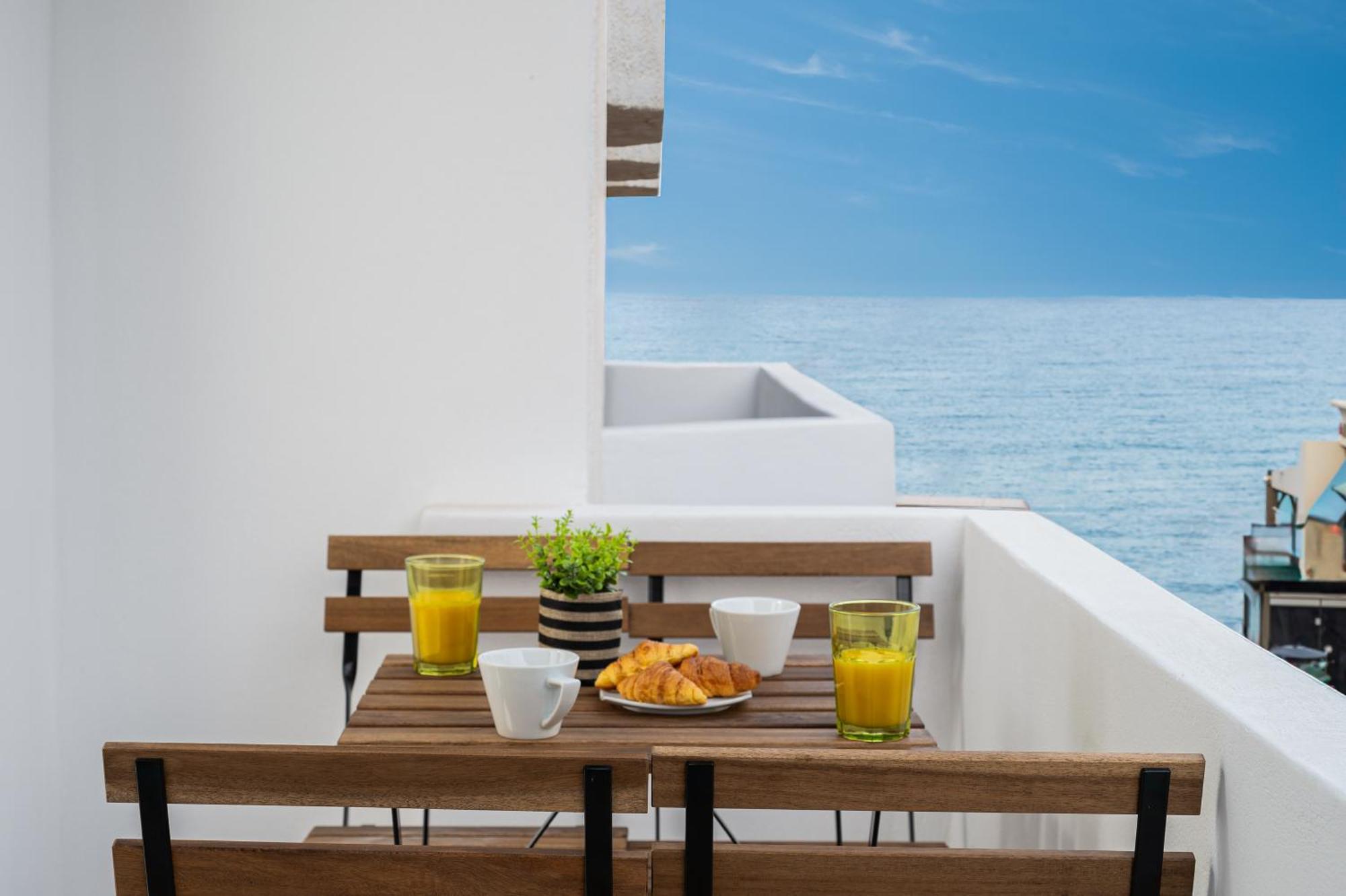 Makas Suites Hersonissos  Exterior photo